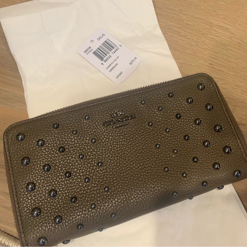 Coach wallet new